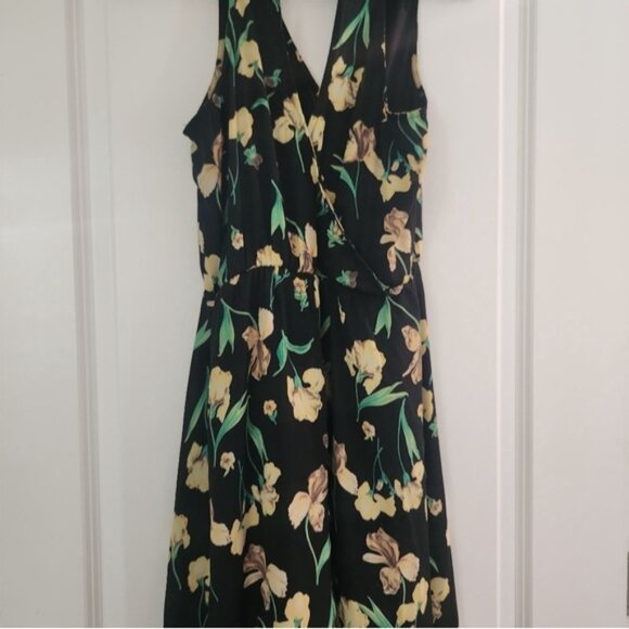 Lush dress - Picture 4 of 4